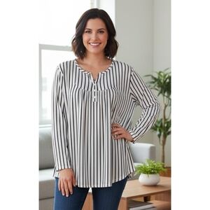 Sese Code Split neck Striped top Black & White Size 3X